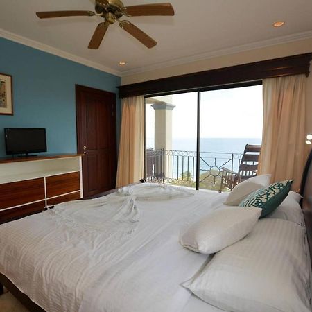 Exquisitely Decorated 5Th-Floor Aerie With Views Of Two Bays In Flamingo Villa Playa Flamingo Bagian luar foto