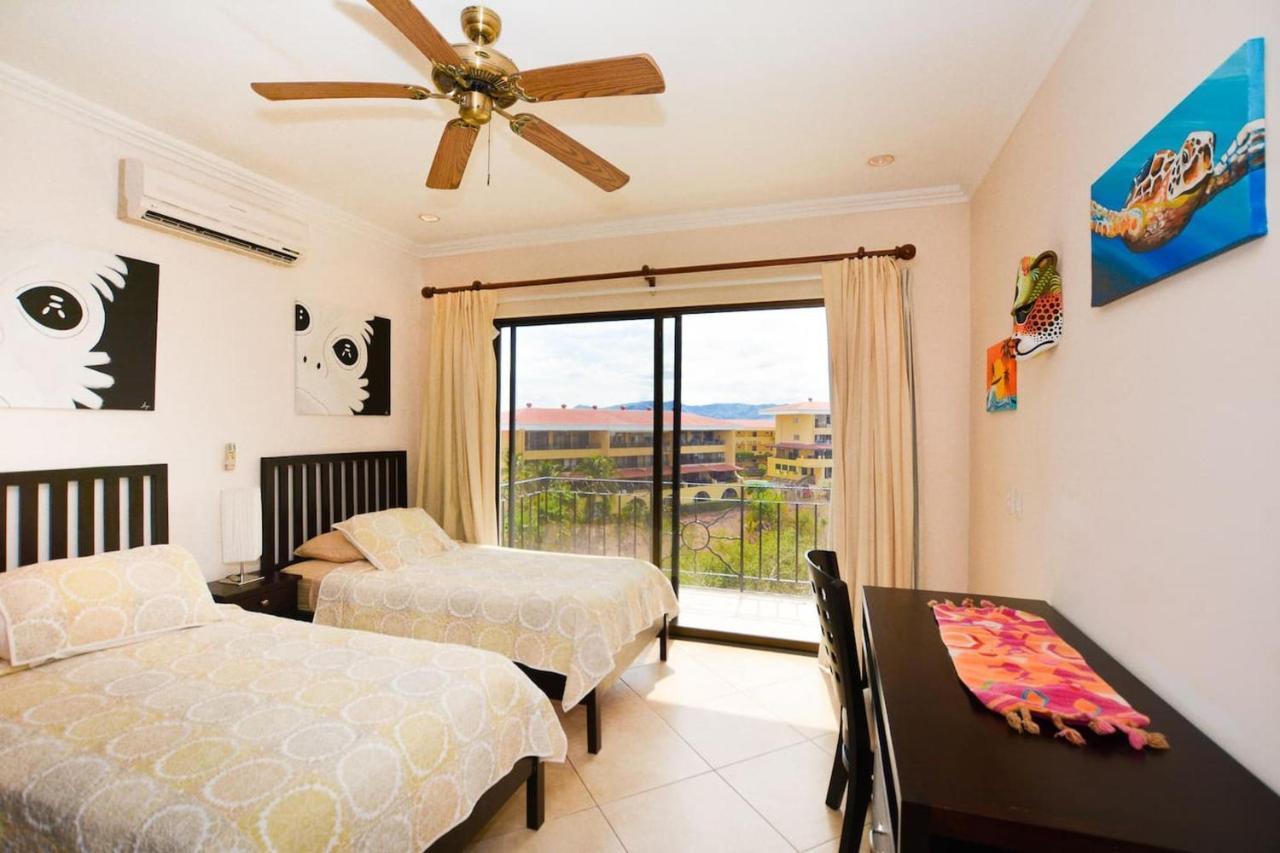 Exquisitely Decorated 5Th-Floor Aerie With Views Of Two Bays In Flamingo Villa Playa Flamingo Bagian luar foto