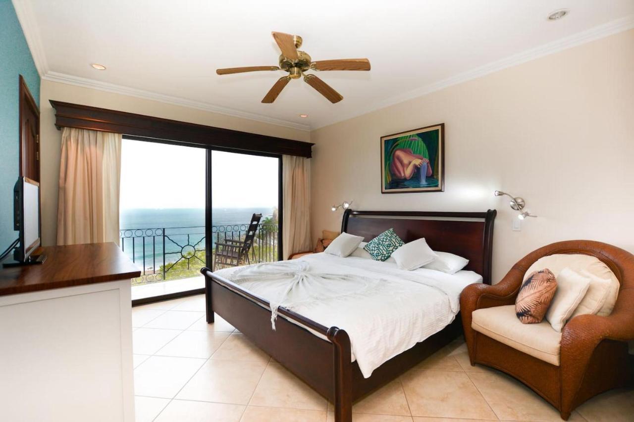 Exquisitely Decorated 5Th-Floor Aerie With Views Of Two Bays In Flamingo Villa Playa Flamingo Bagian luar foto