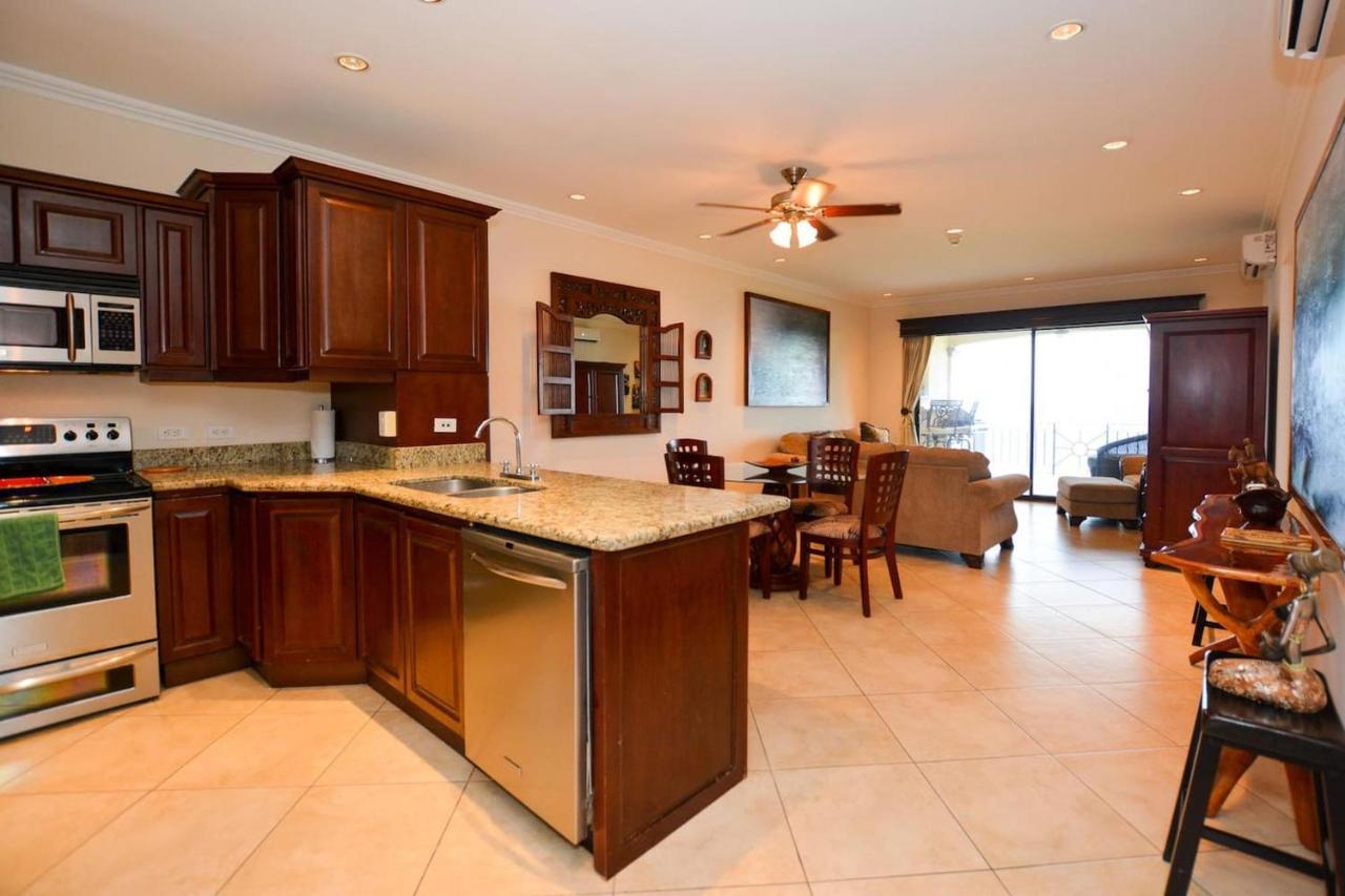 Exquisitely Decorated 5Th-Floor Aerie With Views Of Two Bays In Flamingo Villa Playa Flamingo Bagian luar foto